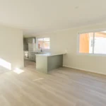 1 x THE WARATAH 32 (S/N: 6052) thumbnail