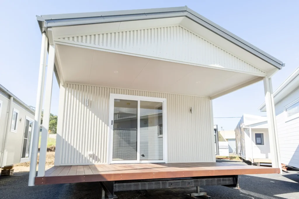 1 x THE RIVERGUM (S/N: 6047)