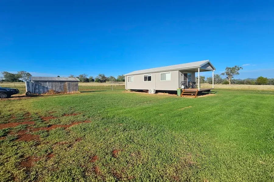 Farm accommodation supporting succession on the Finlay family property west of Gunnedah.